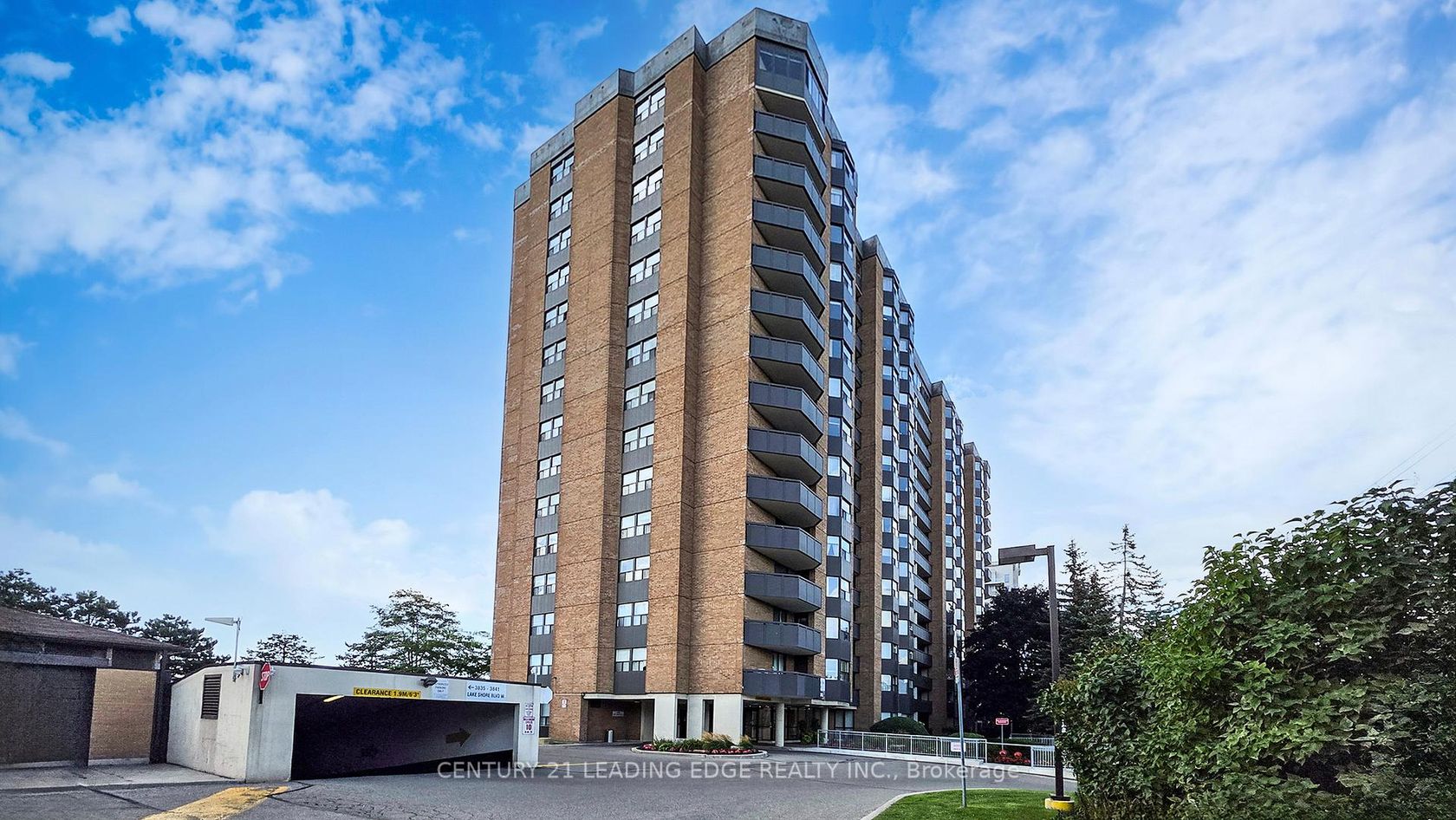 1611 - 3845 Lake Shore Boulevard W, Long Branch, Toronto 