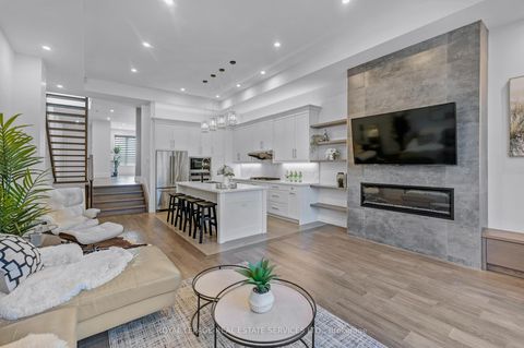 Photo 20 at 8 Branch Avenue, Long Branch, Toronto