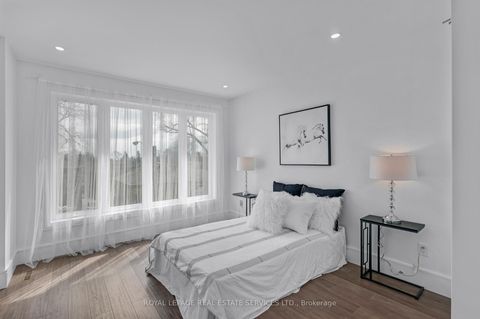Photo 30 at 8 Branch Avenue, Long Branch, Toronto