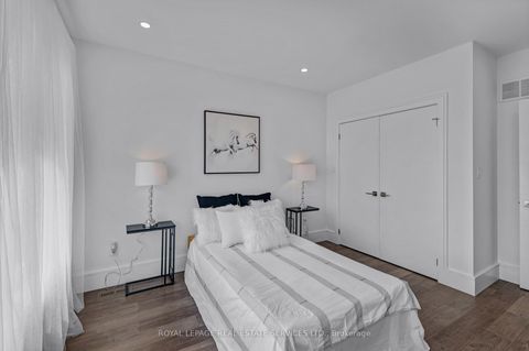 Photo 31 at 8 Branch Avenue, Long Branch, Toronto