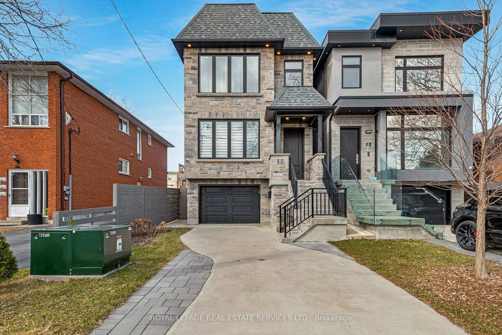 8 Branch Avenue, Long Branch, Toronto 