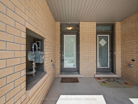 Photo 1 at 217 Huguenot Road, GO Glenorchy, Oakville