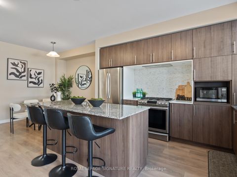 Photo 13 at 217 Huguenot Road, GO Glenorchy, Oakville