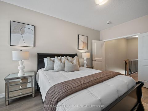 Photo 34 at 217 Huguenot Road, GO Glenorchy, Oakville