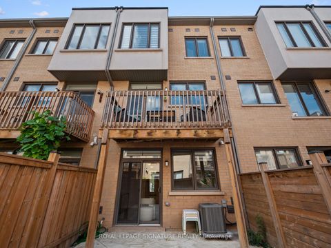 Photo 40 at 217 Huguenot Road, GO Glenorchy, Oakville