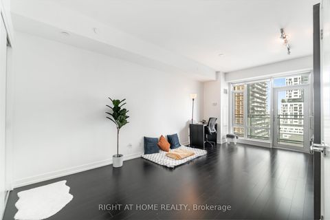 Photo 2 at 1403 - 21 Widmer Street, Waterfront Communities C1, Toronto