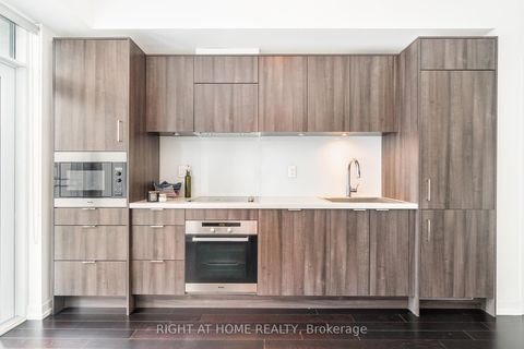 Photo 4 at 1403 - 21 Widmer Street, Waterfront Communities C1, Toronto