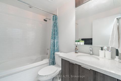 Photo 6 at 1403 - 21 Widmer Street, Waterfront Communities C1, Toronto