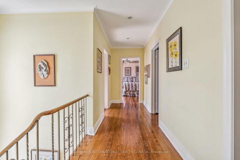 Photo 18 at 78 Ridelle Avenue, Forest Hill North, Toronto