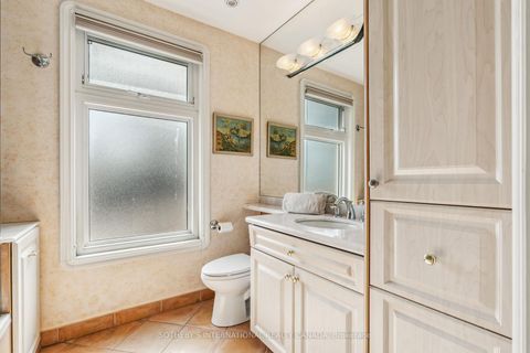 Photo 26 at 78 Ridelle Avenue, Forest Hill North, Toronto