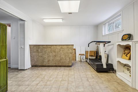 Photo 34 at 78 Ridelle Avenue, Forest Hill North, Toronto
