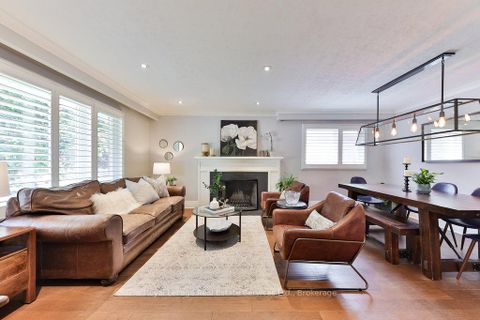 Photo 5 at 33 Forster Park Drive, CO Central, Oakville