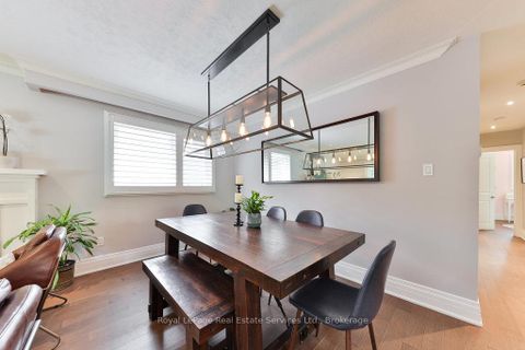 Photo 9 at 33 Forster Park Drive, CO Central, Oakville