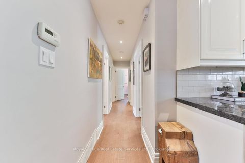 Photo 17 at 33 Forster Park Drive, CO Central, Oakville