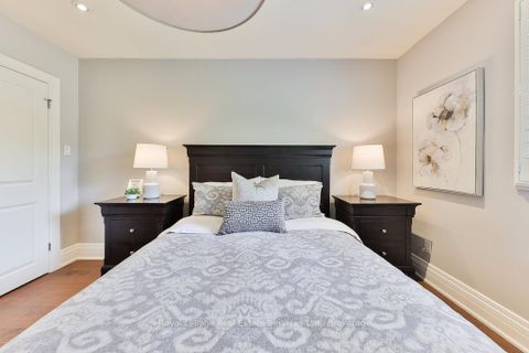 Photo 20 at 33 Forster Park Drive, CO Central, Oakville