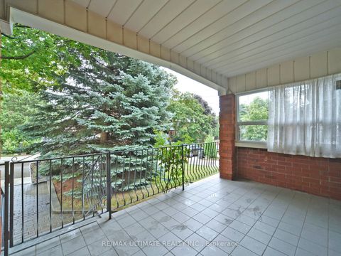 Photo 7 at 86 CHERRYWOOD Avenue, Cedarvale, Toronto