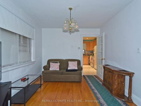 Photo 13 at 86 CHERRYWOOD Avenue, Cedarvale, Toronto