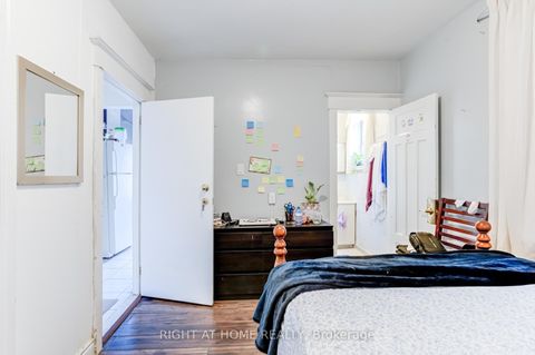 Photo 25 at 16 Pryor Avenue, Pellam Park, Toronto