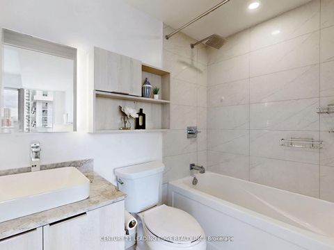 Photo 17 at 1009 - 501 Yonge Street, Yonge Corridor, Toronto Photo 17 at 1009 - 501 Yonge Street, Yonge Corridor, Toronto