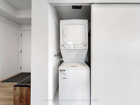 Photo 21 at 2403 - 20 Edward Street, Bay Street Corridor, Toronto Photo 21 at 2403 - 20 Edward Street, Bay Street Corridor, Toronto