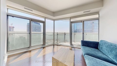 Photo 4 at 5903 - 14 York Street, Waterfront Communities C1, Toronto
