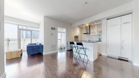 Photo 7 at 5903 - 14 York Street, Waterfront Communities C1, Toronto