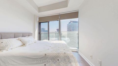 Photo 13 at 5903 - 14 York Street, Waterfront Communities C1, Toronto