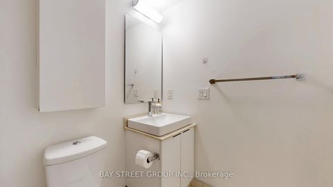 Photo 15 at 5903 - 14 York Street, Waterfront Communities C1, Toronto