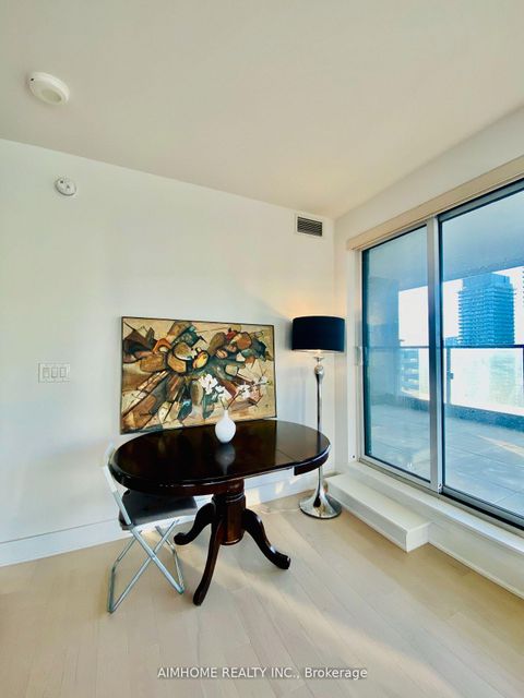 Photo 20 at 3208 - 955 Bay Street, Bay Street Corridor, Toronto