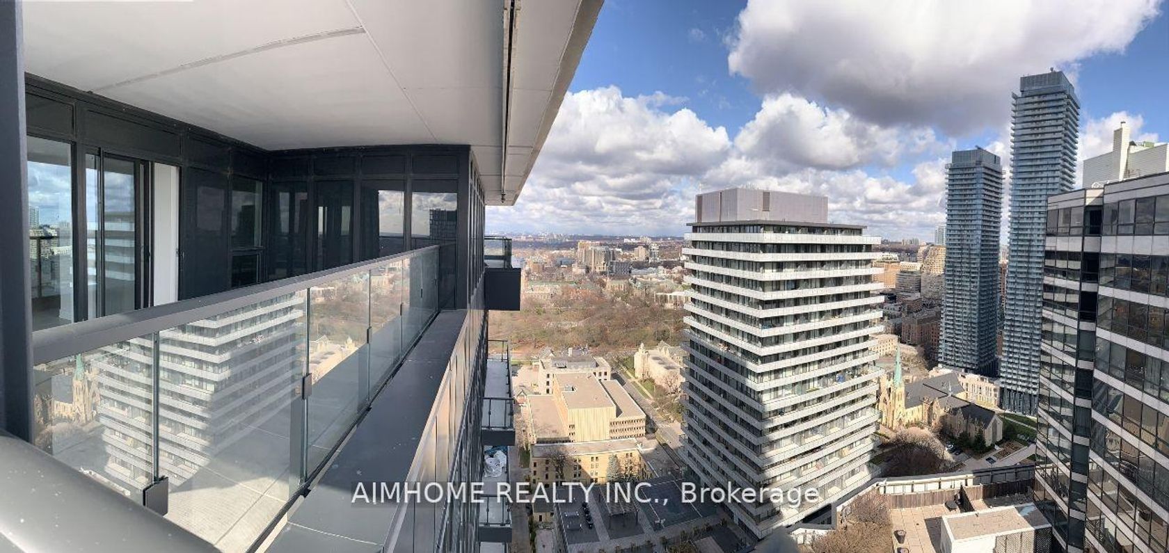 3208 - 955 Bay Street, Bay Street Corridor, Toronto by Loree Meneguzzi Real Estate 3208 - 955 Bay Street, Bay Street Corridor, Toronto