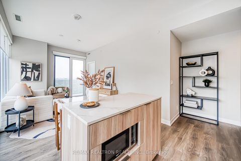 Photo 11 at 908 - 15 Holmes Avenue, Willowdale East, Toronto Photo 11 at 908 - 15 Holmes Avenue, Willowdale East, Toronto