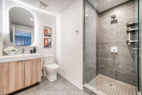 Photo 14 at 908 - 15 Holmes Avenue, Willowdale East, Toronto