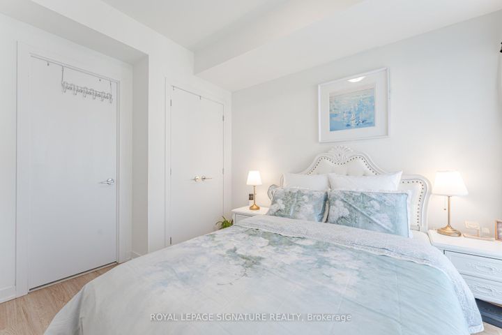 Photo 14 at 1007 - 14 David Eyer Road, Rural Richmond Hill, Richmond Hill