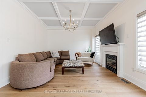 Photo 10 at 295 Petticoat Road, Patterson, Vaughan