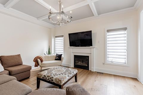 Photo 12 at 295 Petticoat Road, Patterson, Vaughan
