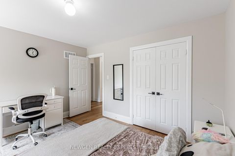 Photo 20 at 295 Petticoat Road, Patterson, Vaughan