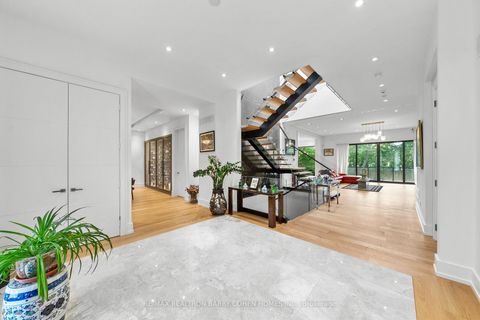 Photo 3 at 28 Brian Cliff Drive, Don Mills, Toronto