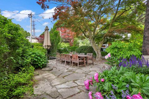 Photo 1 at 68 Astley Avenue, Moore Park, Toronto