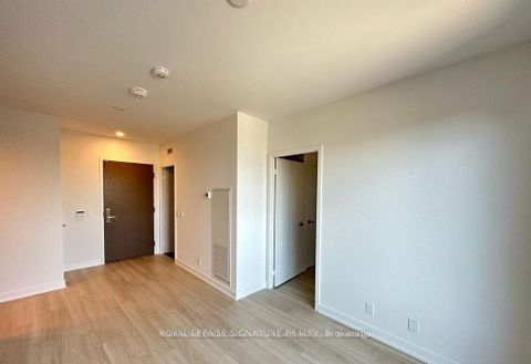 Photo 3 at 1026 - 30 Tretti Way, Clanton Park, Toronto