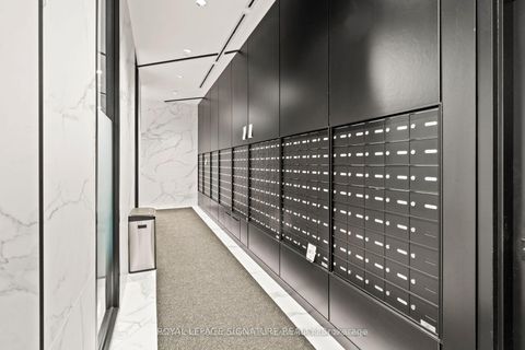 Photo 12 at 1026 - 30 Tretti Way, Clanton Park, Toronto Photo 12 at 1026 - 30 Tretti Way, Clanton Park, Toronto