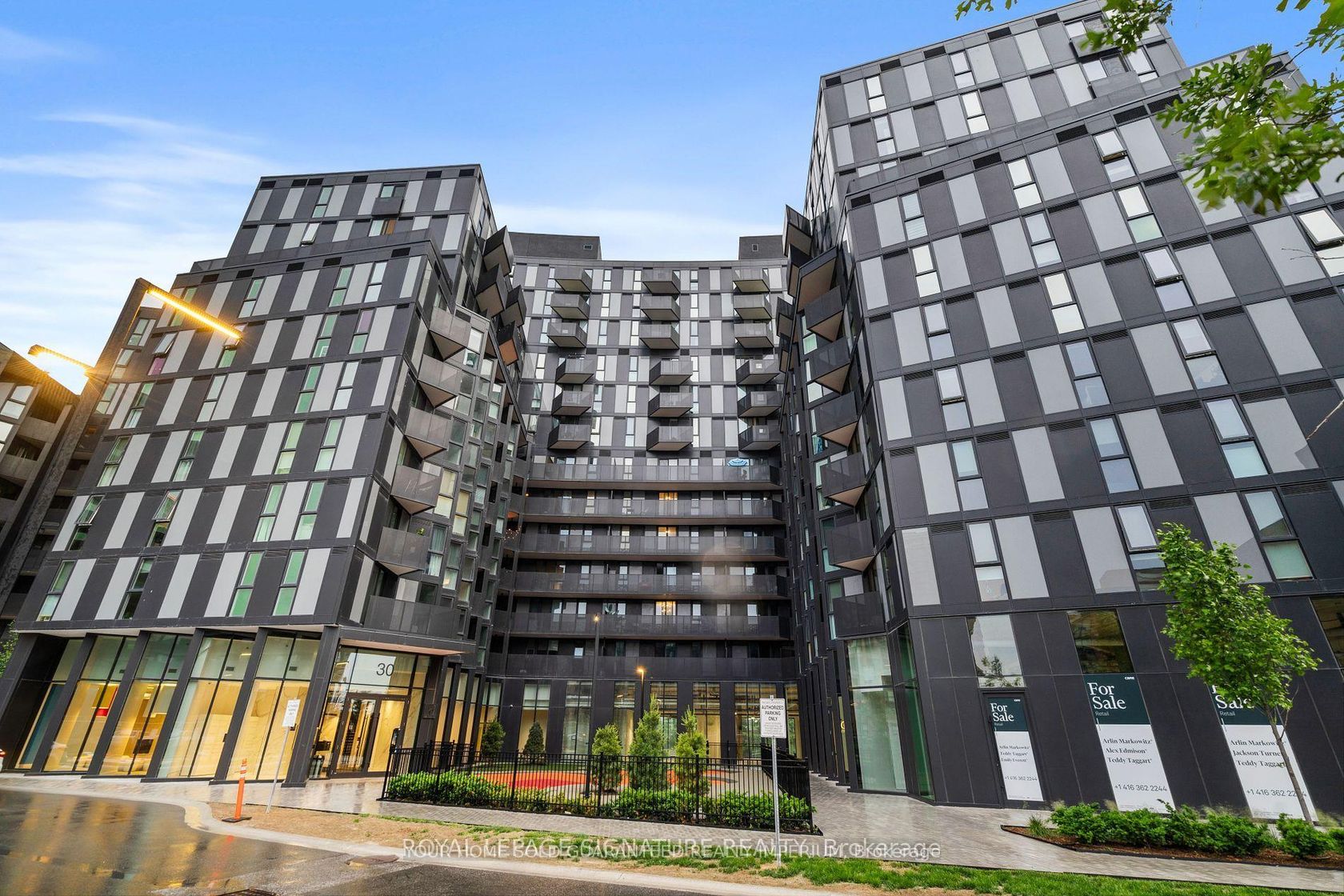 1026 - 30 Tretti Way, Clanton Park, Toronto 