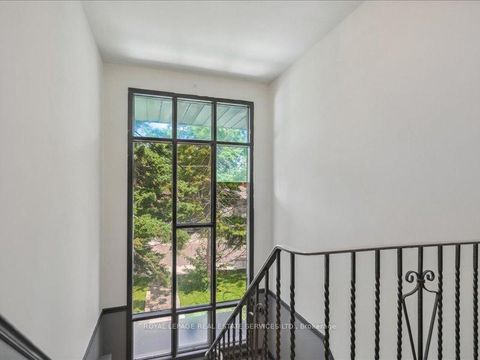 Photo 5 at 18 Thirty Third Street, Long Branch, Toronto