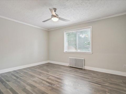 Photo 9 at 18 Thirty Third Street, Long Branch, Toronto Photo 9 at 18 Thirty Third Street, Long Branch, Toronto