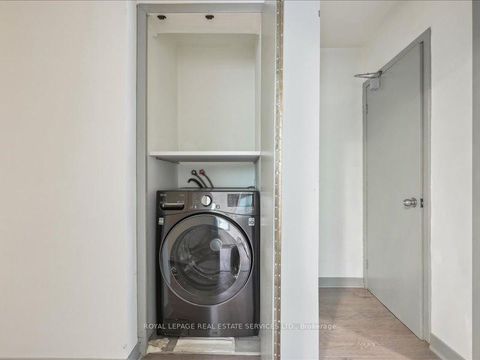 Photo 16 at 18 Thirty Third Street, Long Branch, Toronto