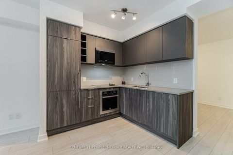 Photo 11 at 312 - 2033 kennedy Road W, Malvern West, Toronto