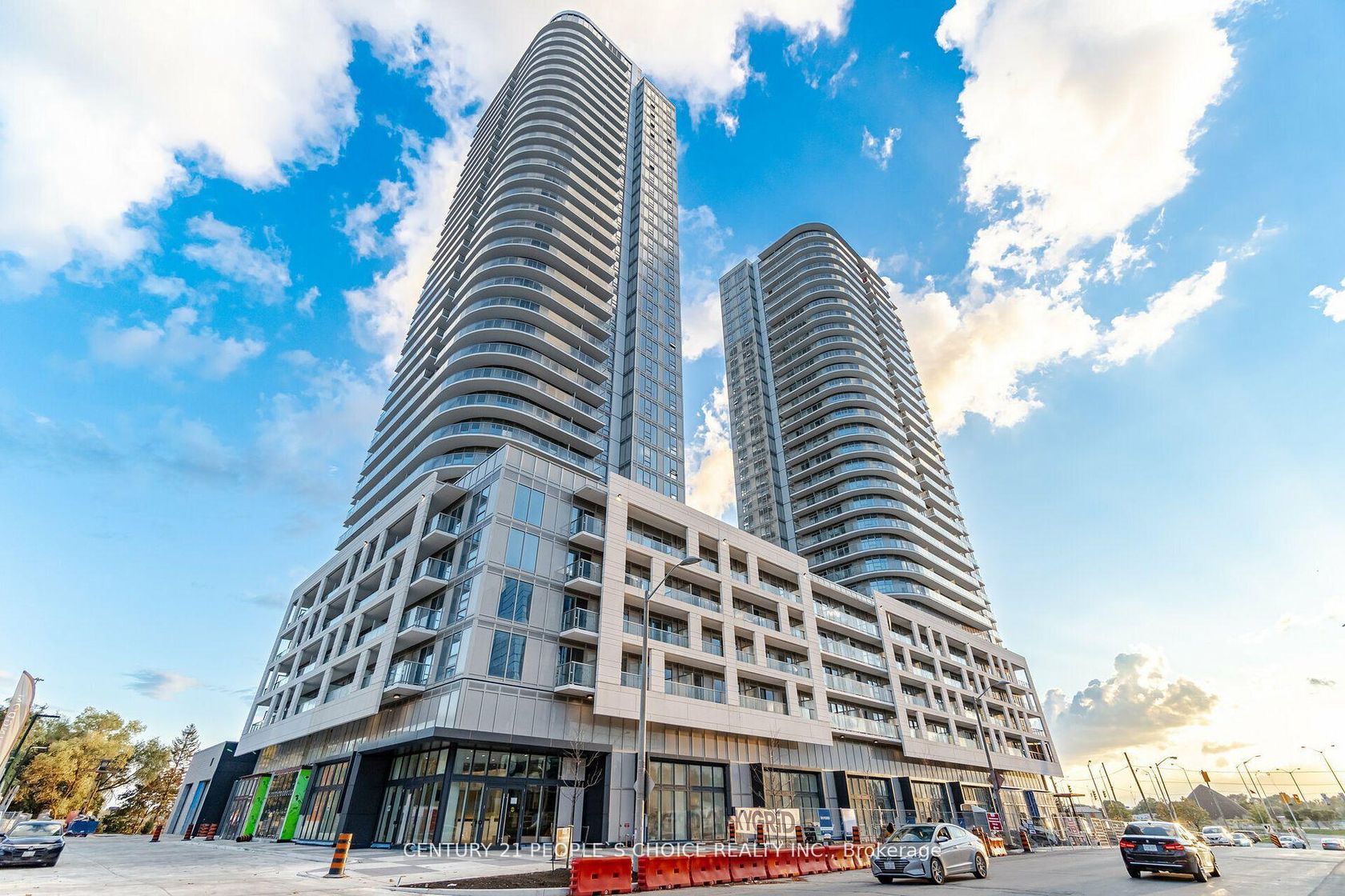 312 - 2033 kennedy Road W, Malvern West, Toronto 