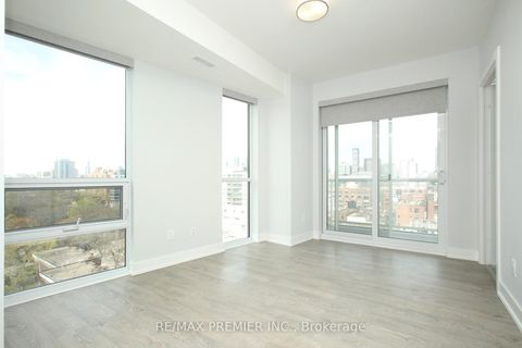 Photo 11 at 906 - 80 Vanauley Street, Chinatown, Toronto