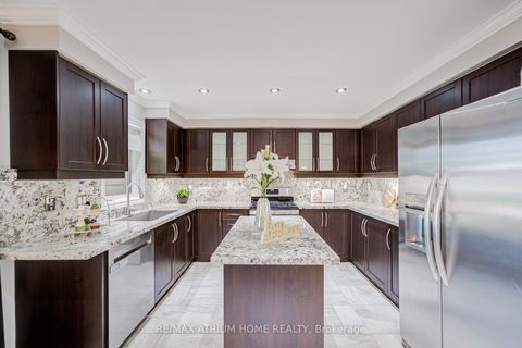 Photo 19 at 2095 Grand Ravine Drive, RO River Oaks, Oakville
