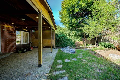 Photo 49 at 2095 Grand Ravine Drive, RO River Oaks, Oakville