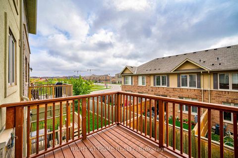 Photo 14 at 422 Belcourt Common, JM Joshua Meadows, Oakville
